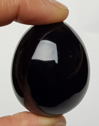 osiris huevo de obsidiana